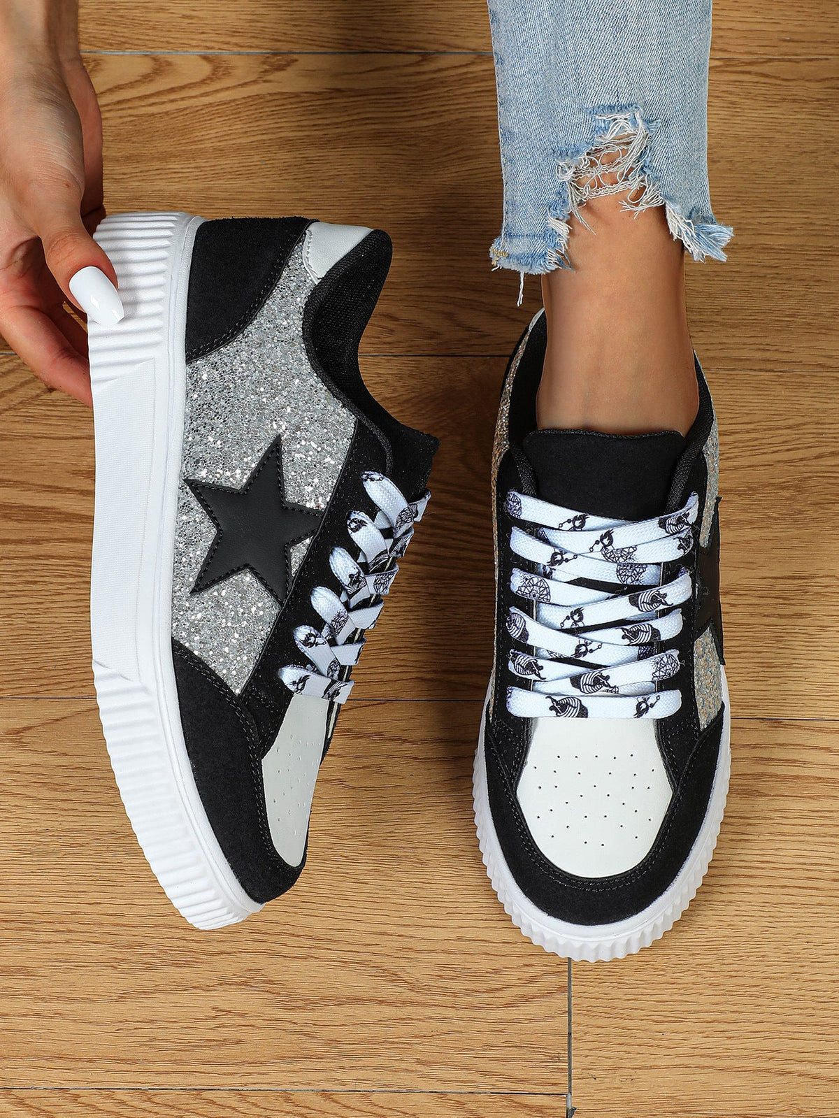 Women's Plus Size Trendy Sequins Skate Shoes - Soft Cushioned Lace-Up Casual Sneakers for Unisex Couples, Outdoor & School Streetwear