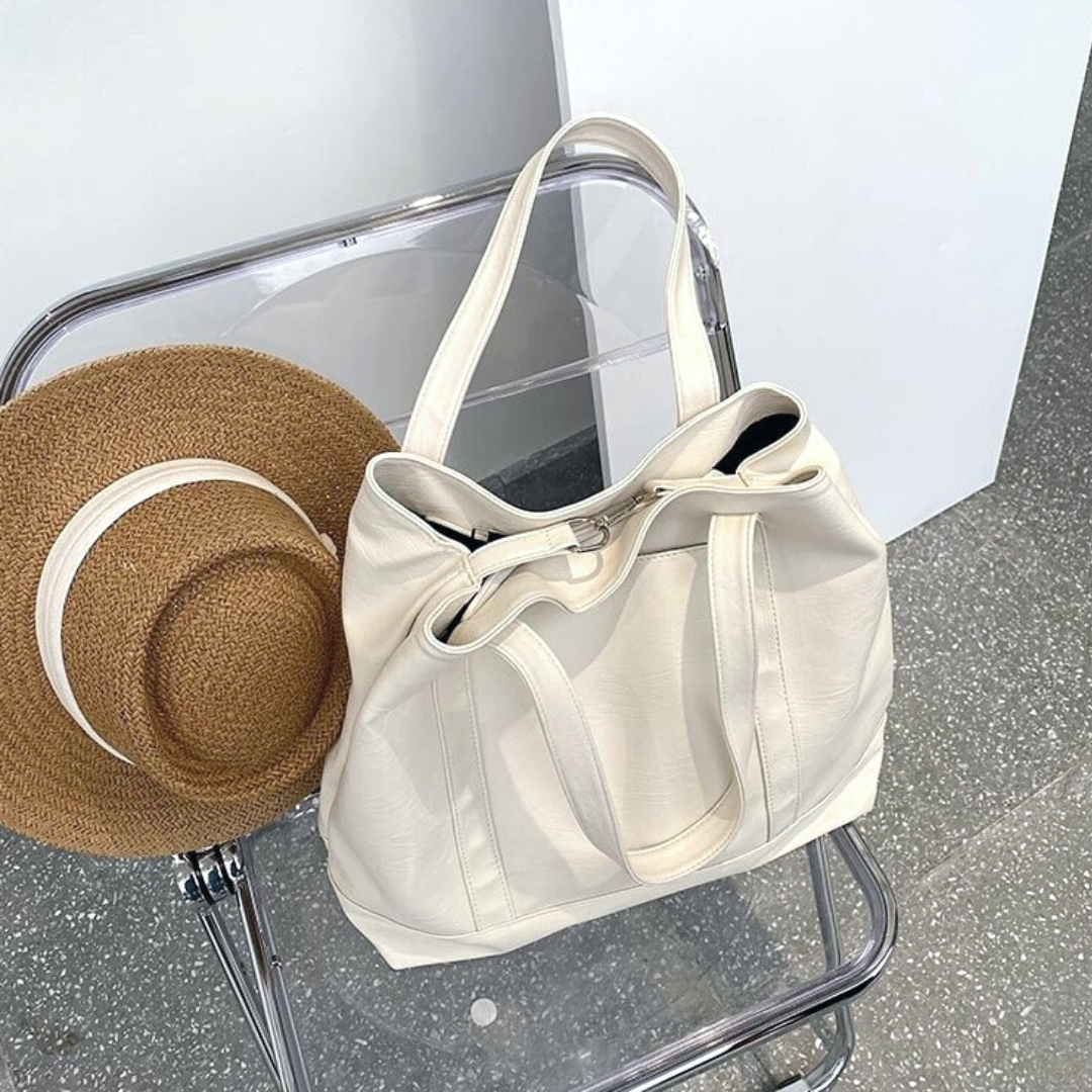 Jolya | Tote Bag  - By Qivii