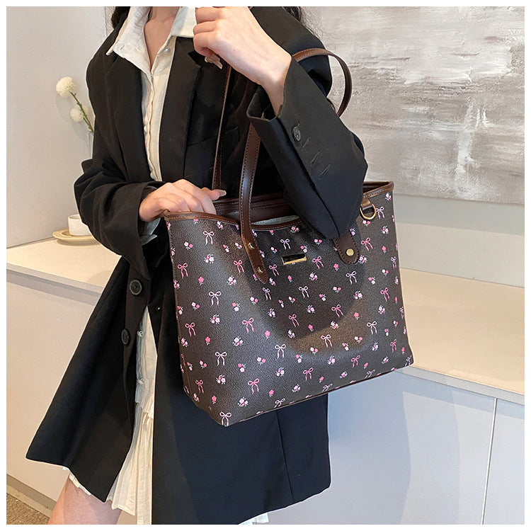 Women‘s Large Capacity Floral Tote Bag | Fashionable & Versatile Daily Commuter Shoulder Bag
