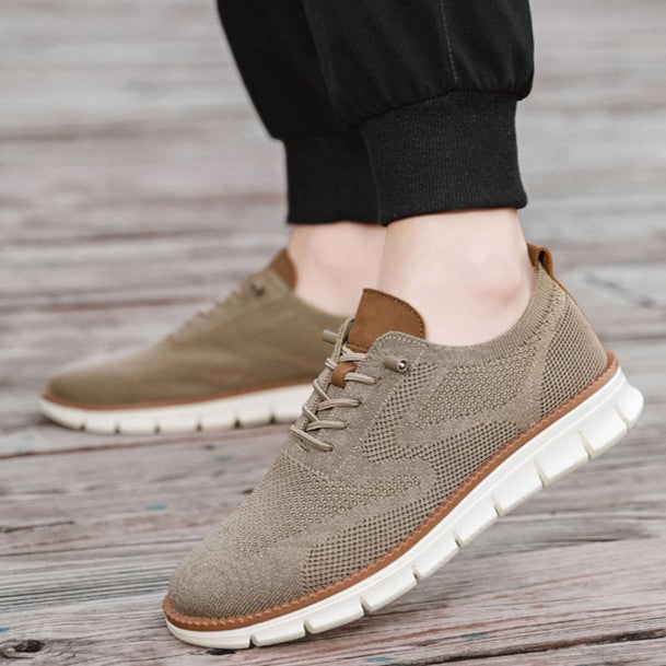Men's AeroStitch Urban - Extended Fit Knit Mesh - Fashion Sneakers with Breathable Upper & Contrast Stitching