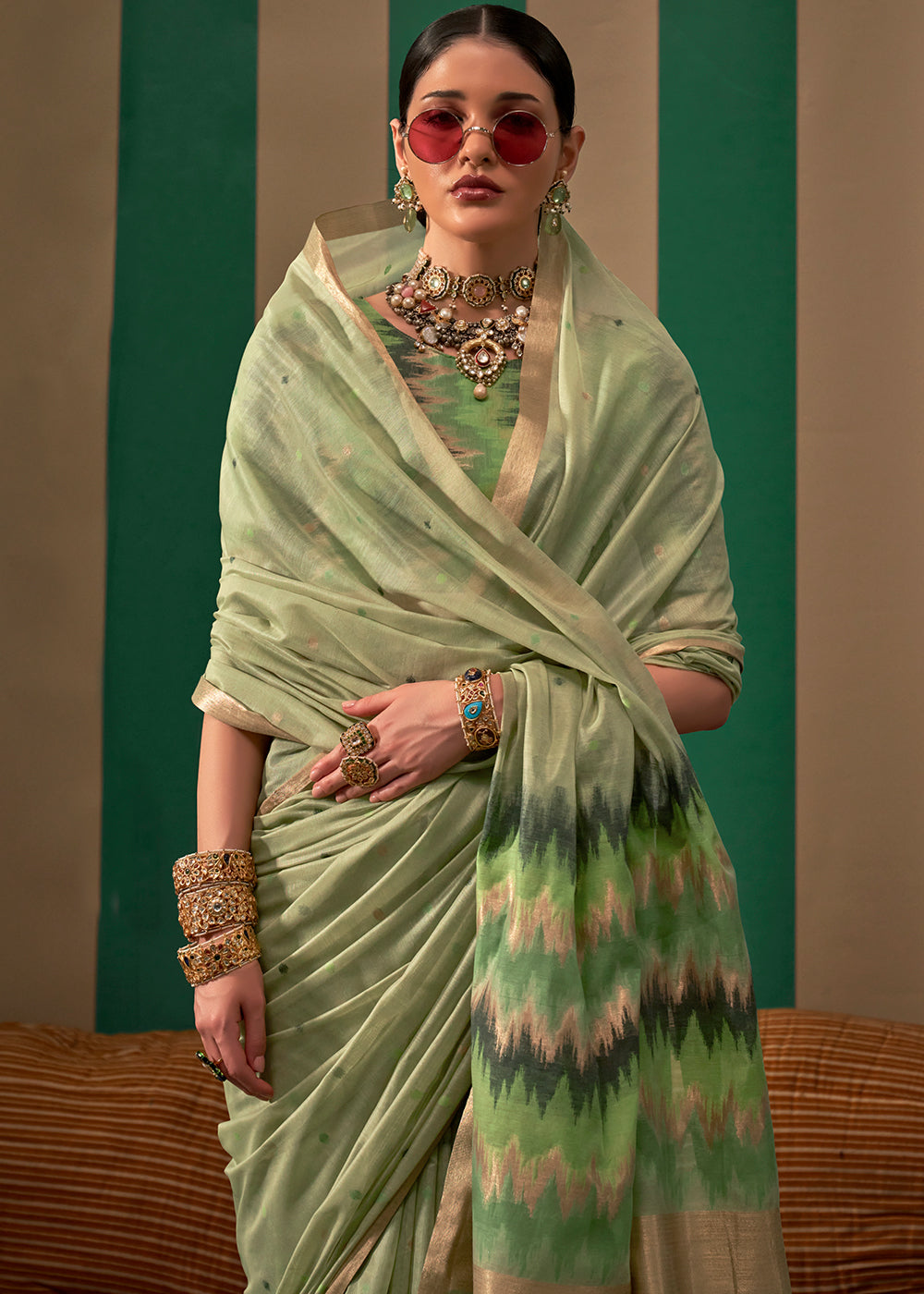 Pastel Green Handloom Woven Silk Saree - qivii