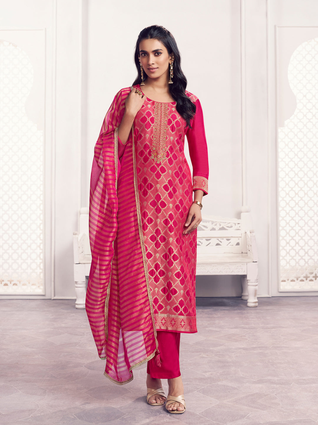 Red Jacquard Straight Kurta With Dyed Trousers And Jacquard Dupatta