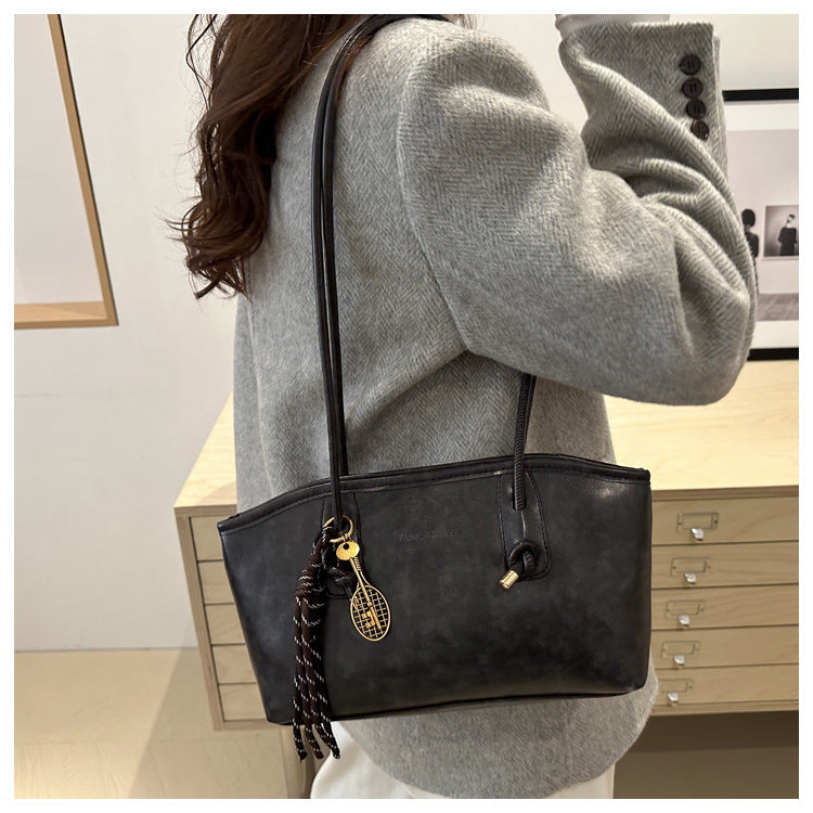 Women's Vintage-Chic Oversized Tote - Commuter-Ready Shoulder Bag w/ Detachable Accent Charms, Grain-Textured Vegan Leather