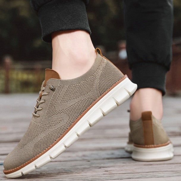 Men's AeroStitch Urban - Extended Fit Knit Mesh - Fashion Sneakers with Breathable Upper & Contrast Stitching