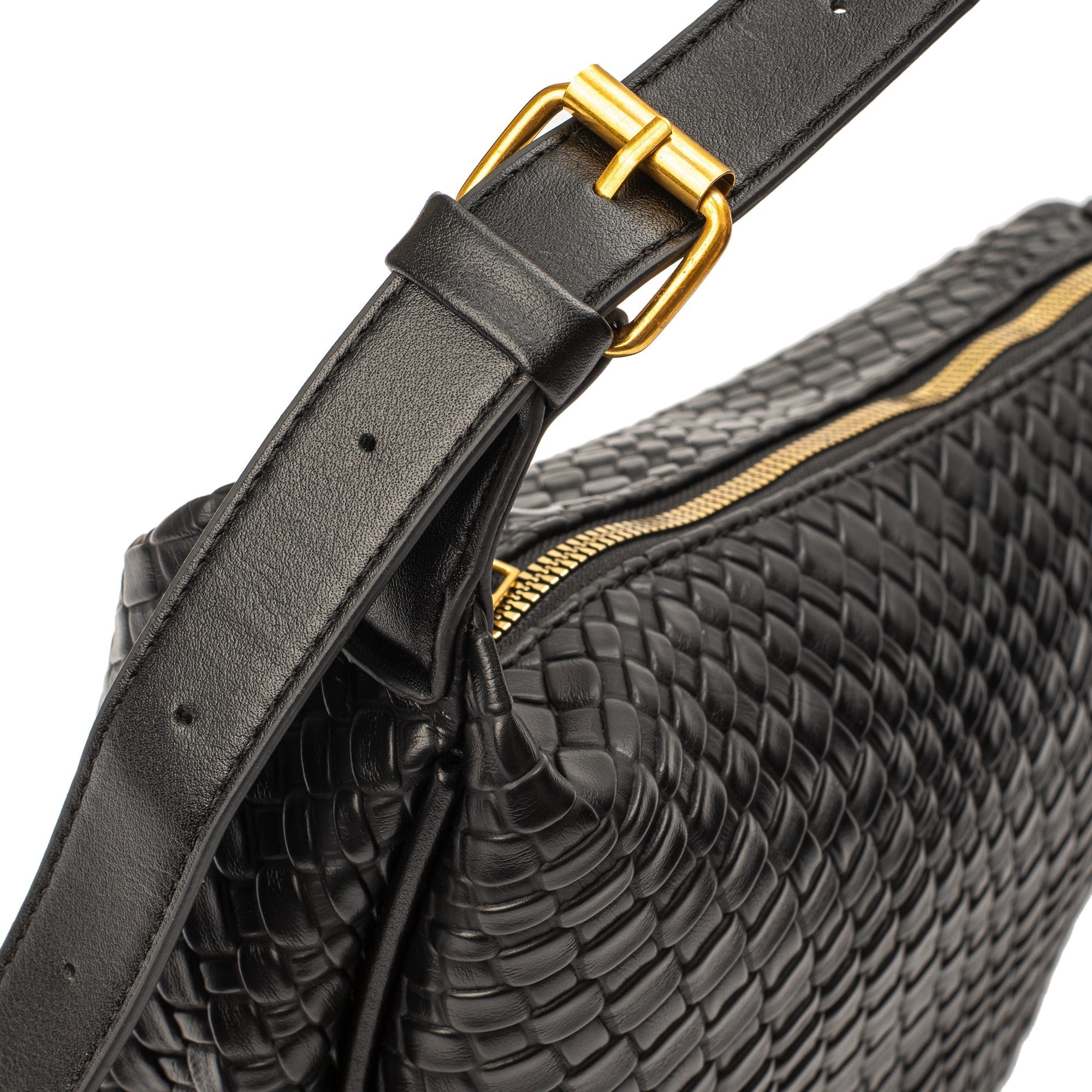 Cynha | Crossbody Bag  - By Qivii