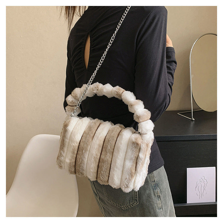 Women‘s Plush Tote & Crossbody Bag – Cloud-Like Soft Minimalist Purse for Everyday Chic