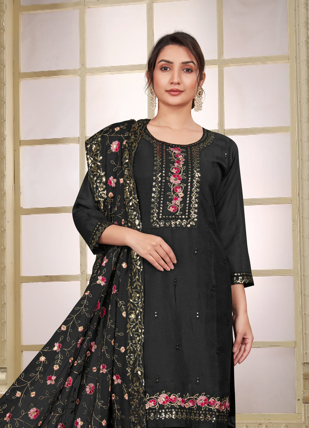 GREEN STAR GEORGETTE WITH EMBROIDERY WORK AND LINNING ATTACHED KURTA SET