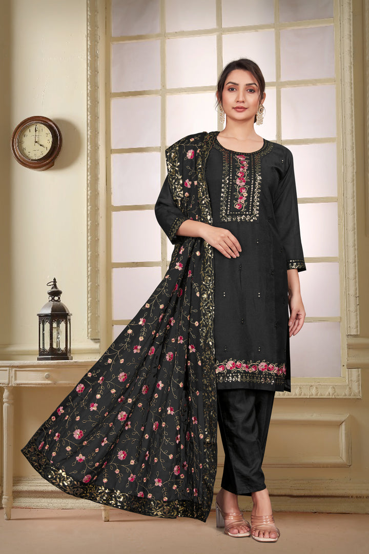 GREEN STAR GEORGETTE WITH EMBROIDERY WORK AND LINNING ATTACHED KURTA SET