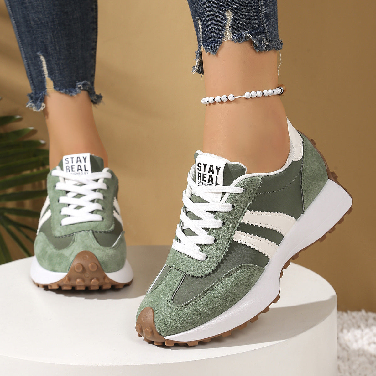 Women's Athena Curve Chunky Retro Runner Sneakers – Extended-Size Vintage Dad Walking Shoes with Sculpted Waist (US 5–11.5)