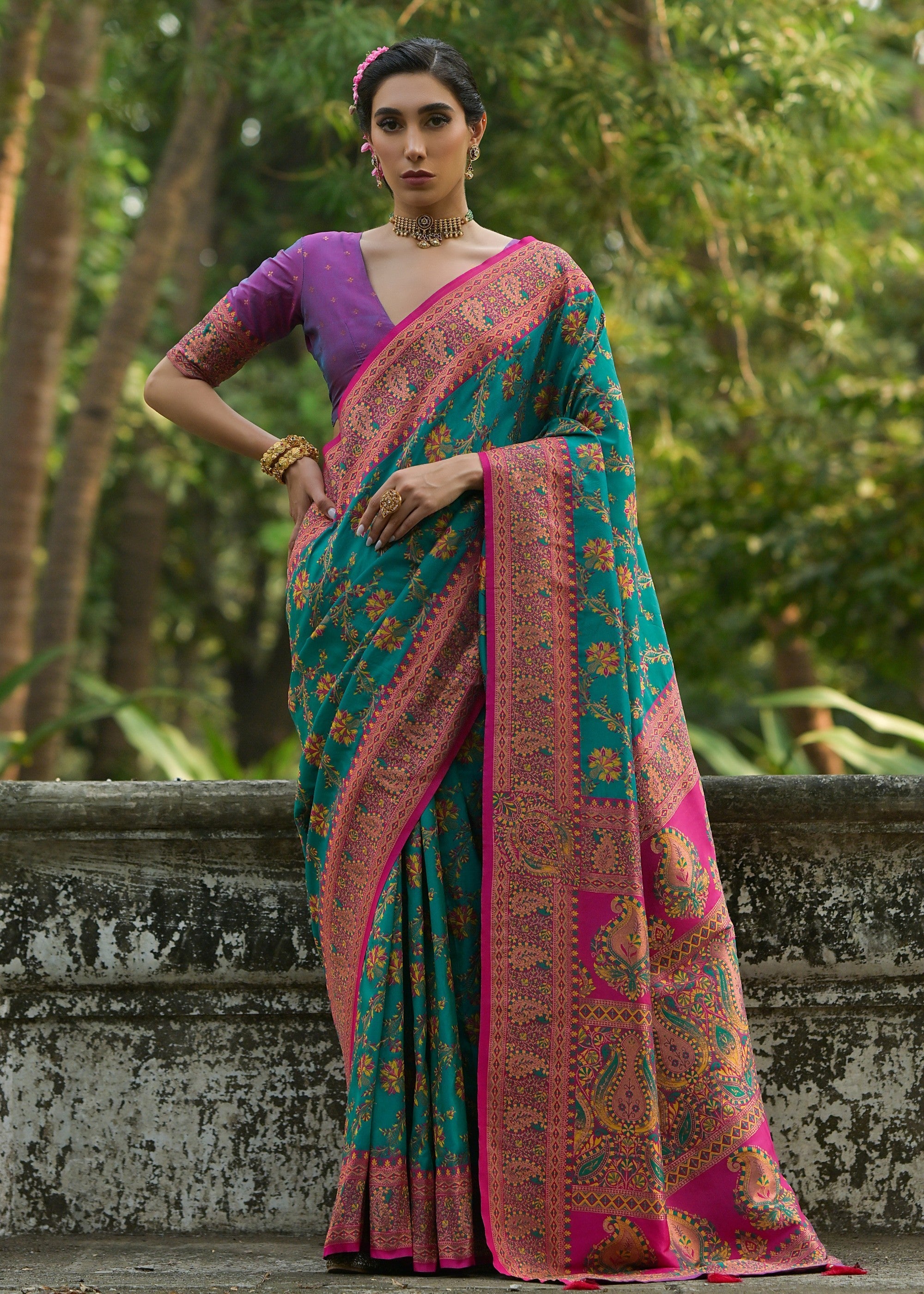 Pine Green Thread Woven Pashmina Silk Saree With Heavy Thread Woven Pallu - qivii