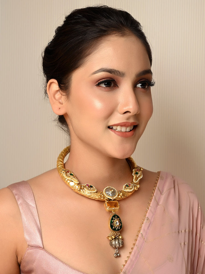 Anne R & G Hasli Style Boutique Neckpiece