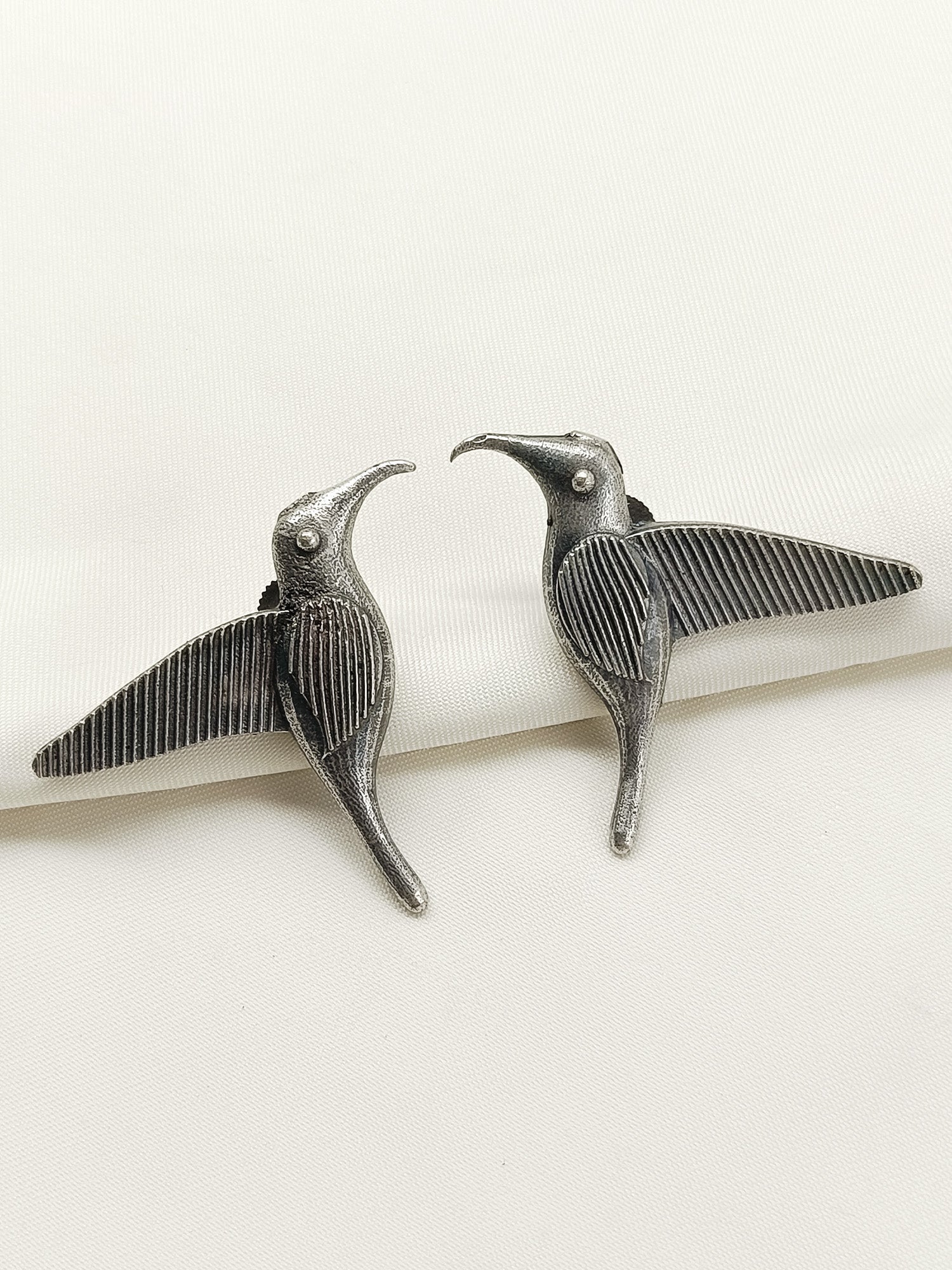 Zarifa Plain Oxidized Tops