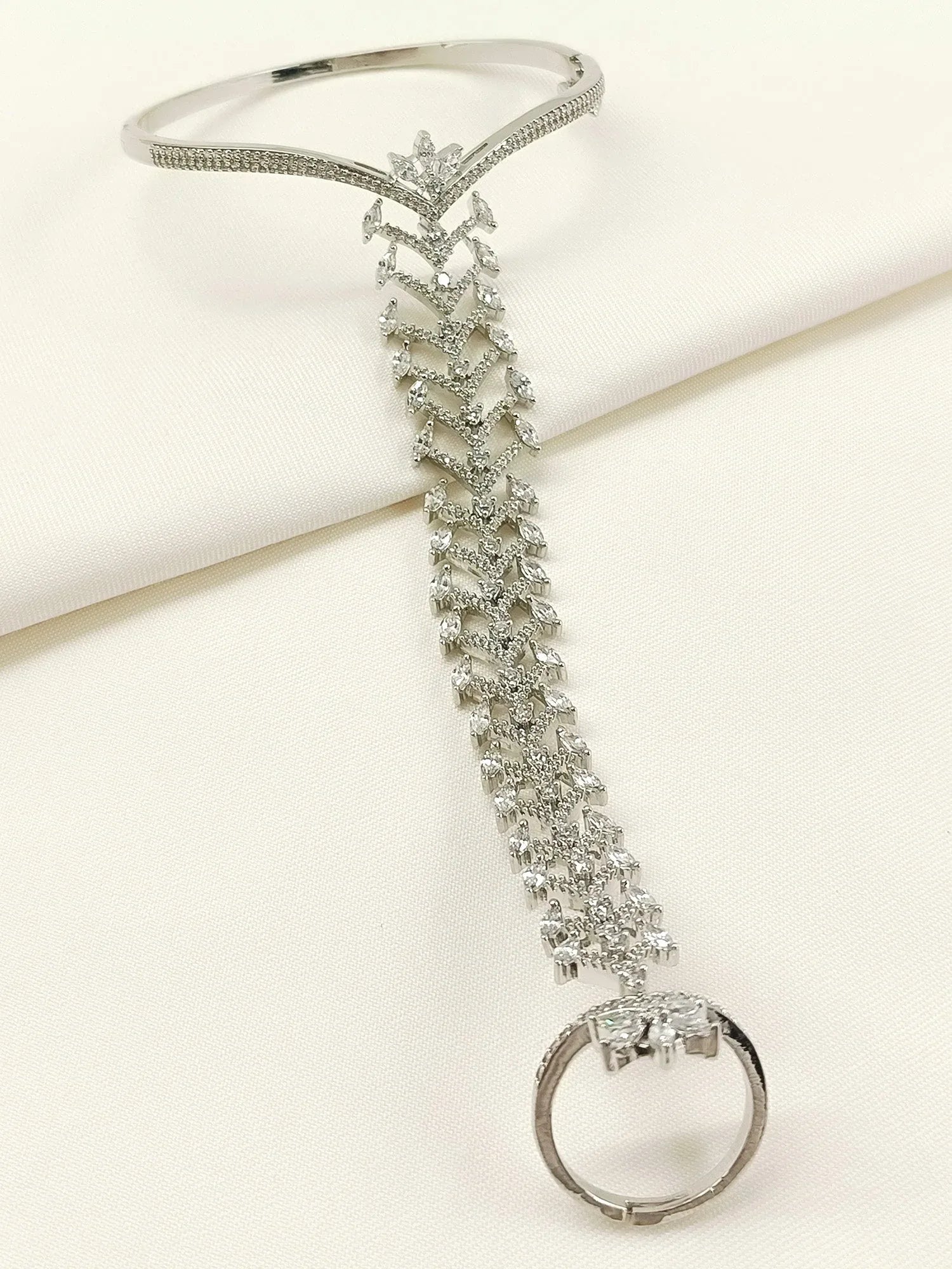 Shefali White American Diamond Hathphool