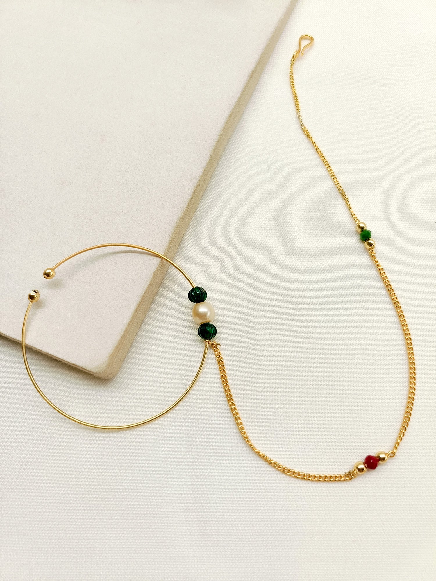 Omaja R & G Antique Nath