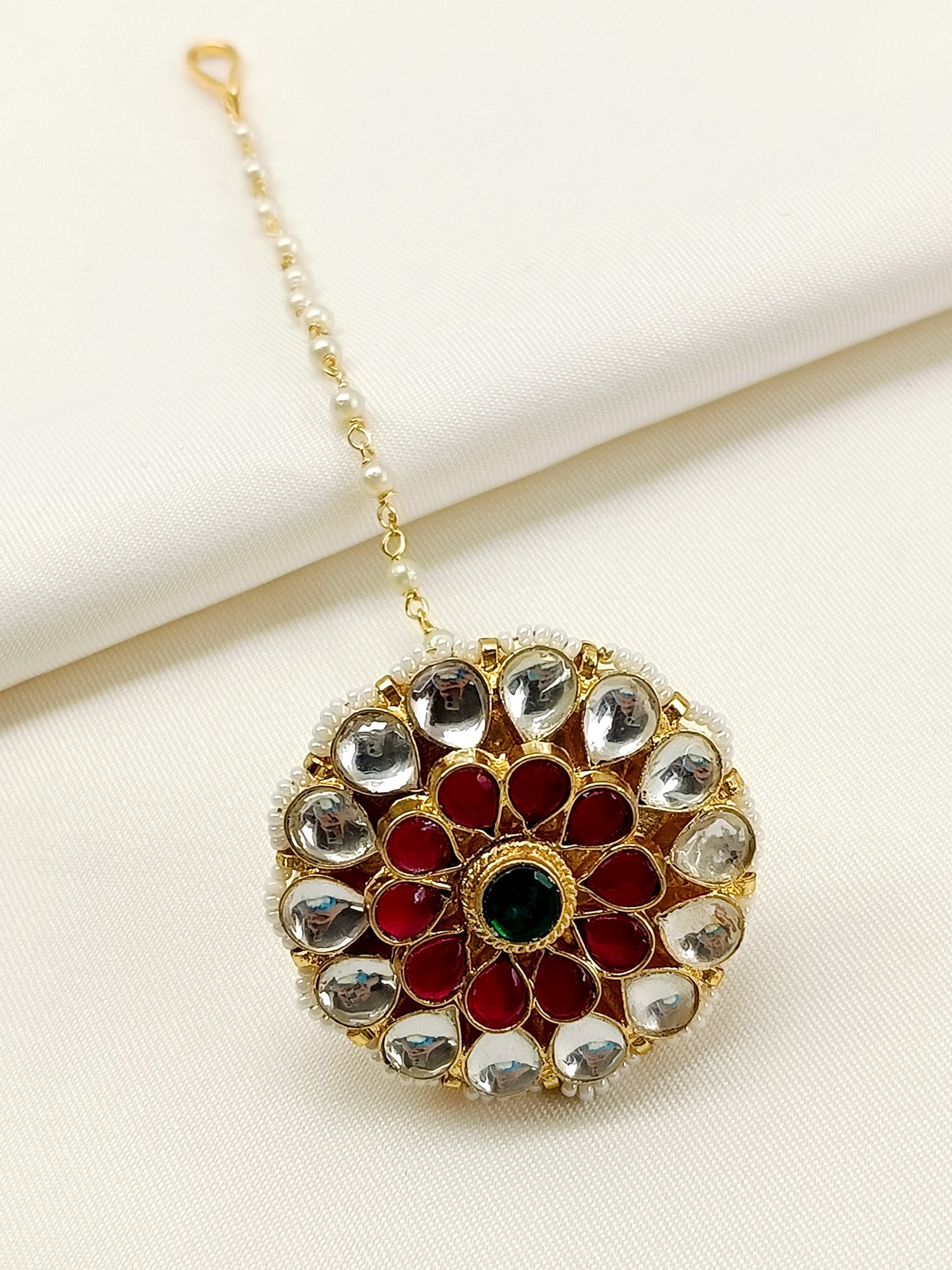 Aradhna R&G Kundan Borla