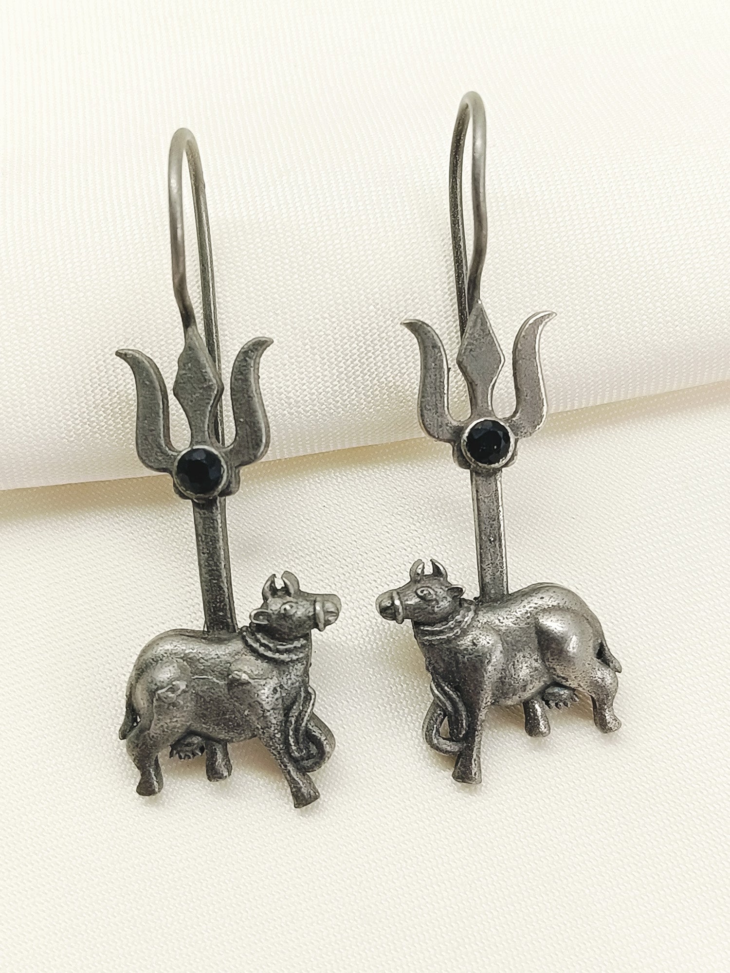 Aaditya Black Oxidized Earring