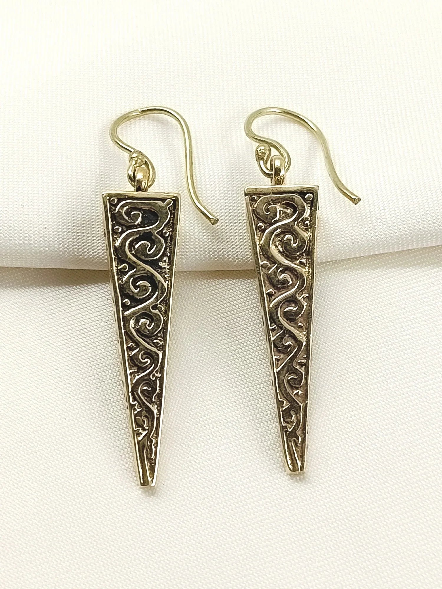 Cordlie Golden Western Earrings