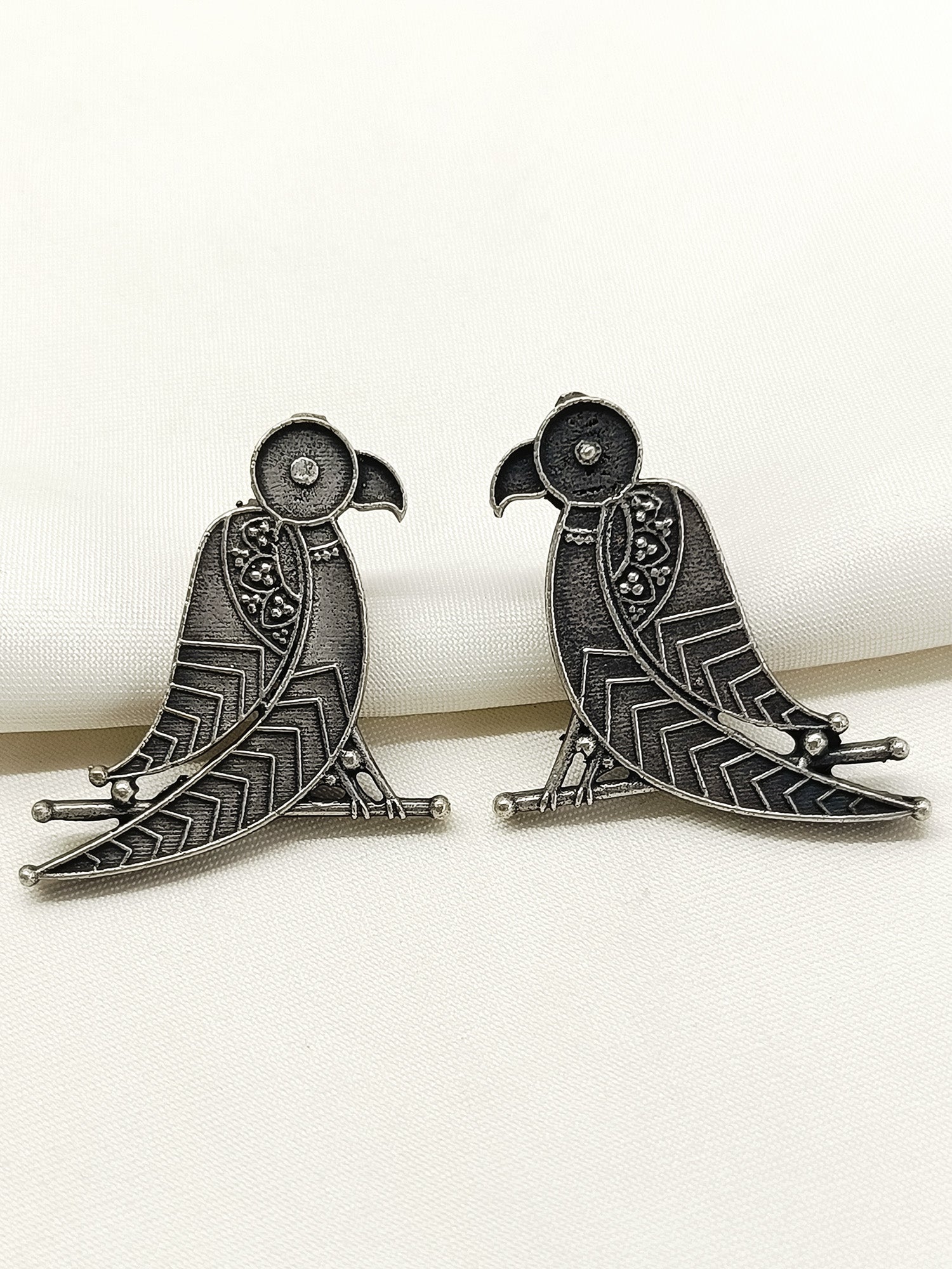 Samyuta Plain Oxidized Tops