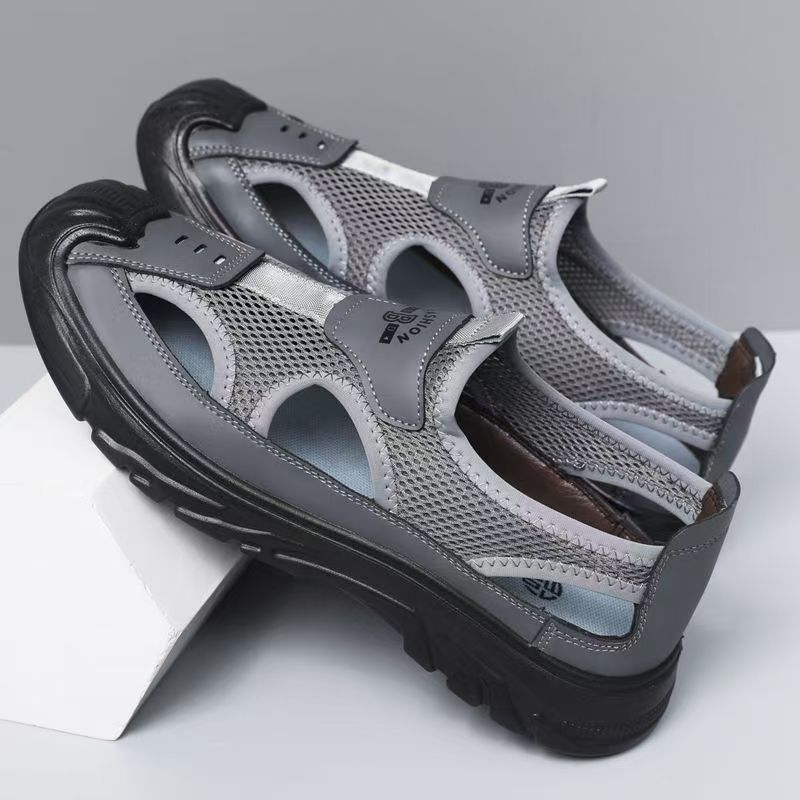 Aero Men’s Breathable Closed-Toe Sandals – Lightweight Mesh Outdoor Casual Beach Shoes (US8–11.5)