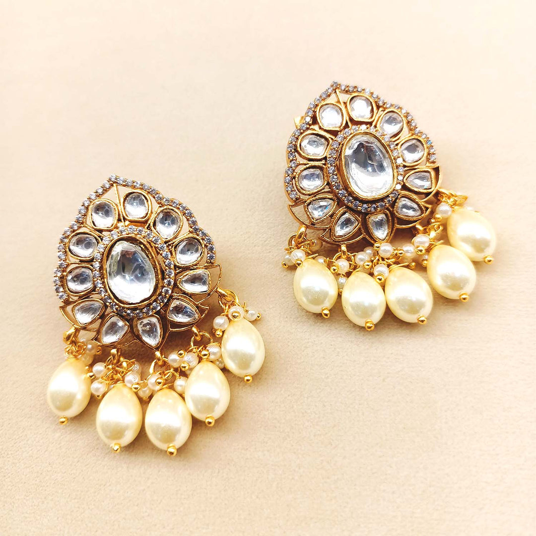 Kathyayani Off White Gold Plated Kundan Earrings