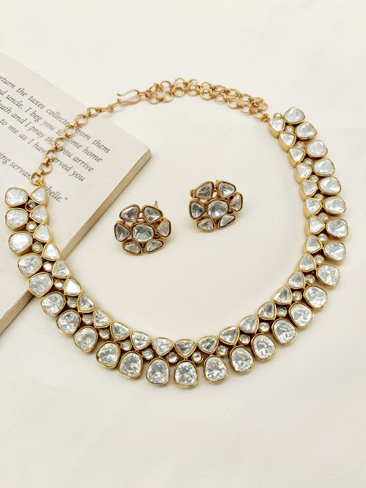 Iliana White Kundan Necklace Set