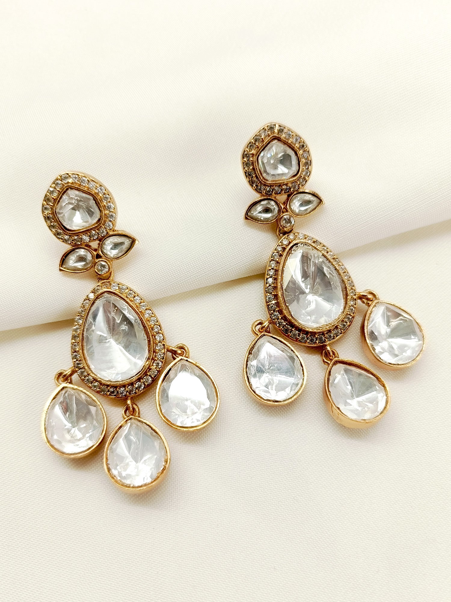 Ishani White Kundan Earrings
