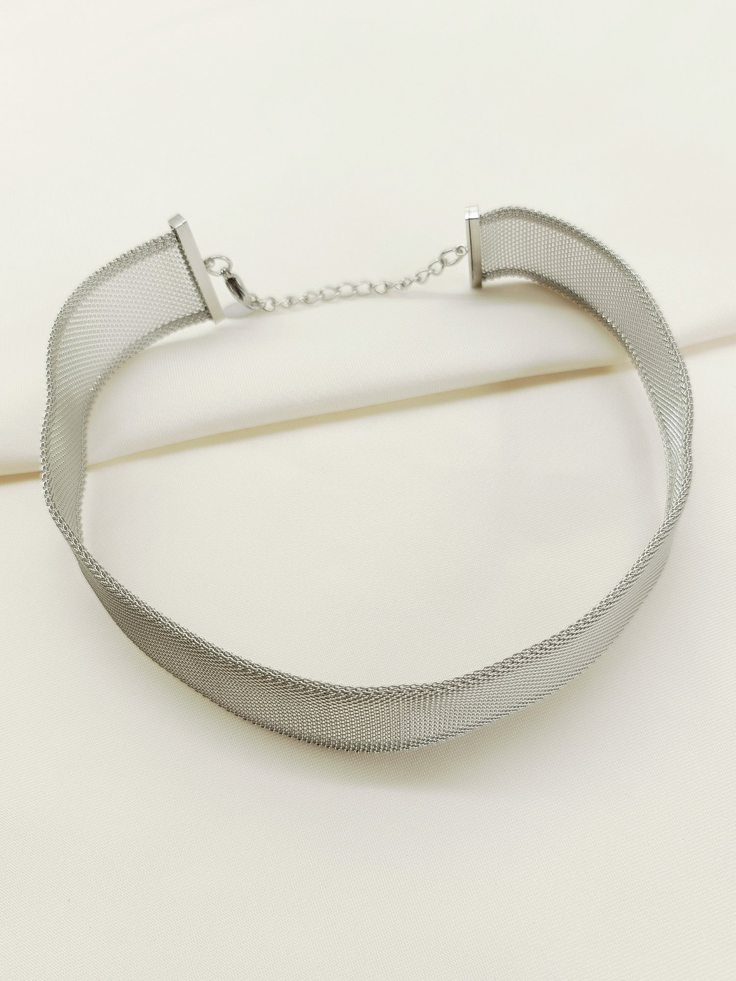 Smitakshi Silver Western Neckpiece