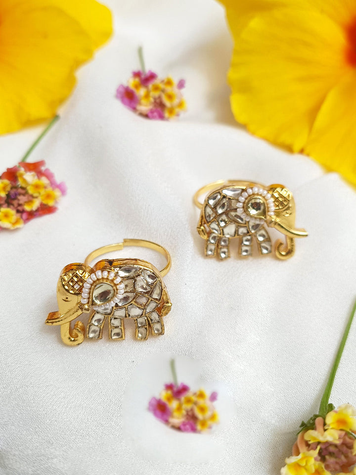 Bestrew White Elephant Kundan Toe Ring