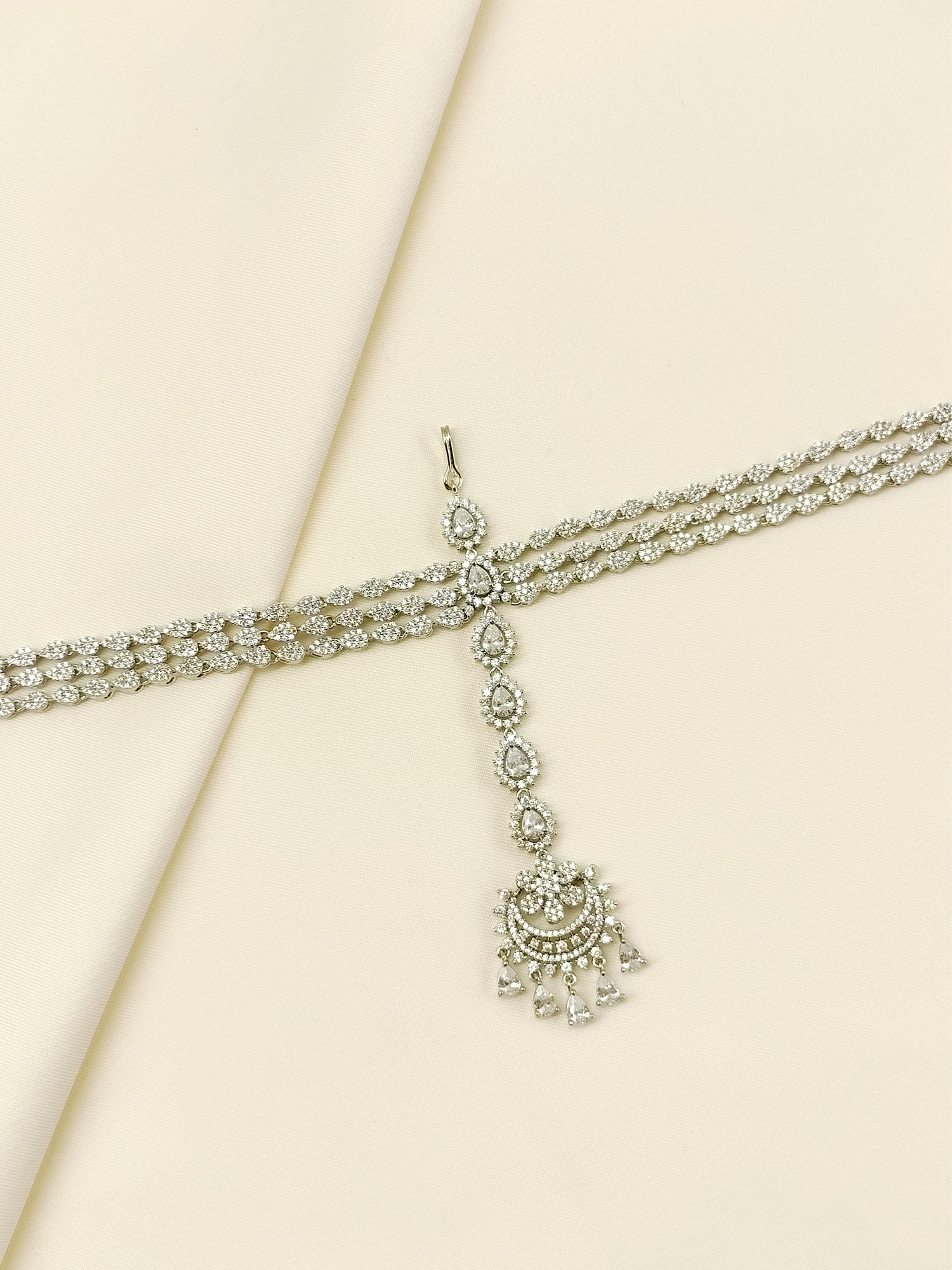 Tanushikha White American Diamond Sheeshphool