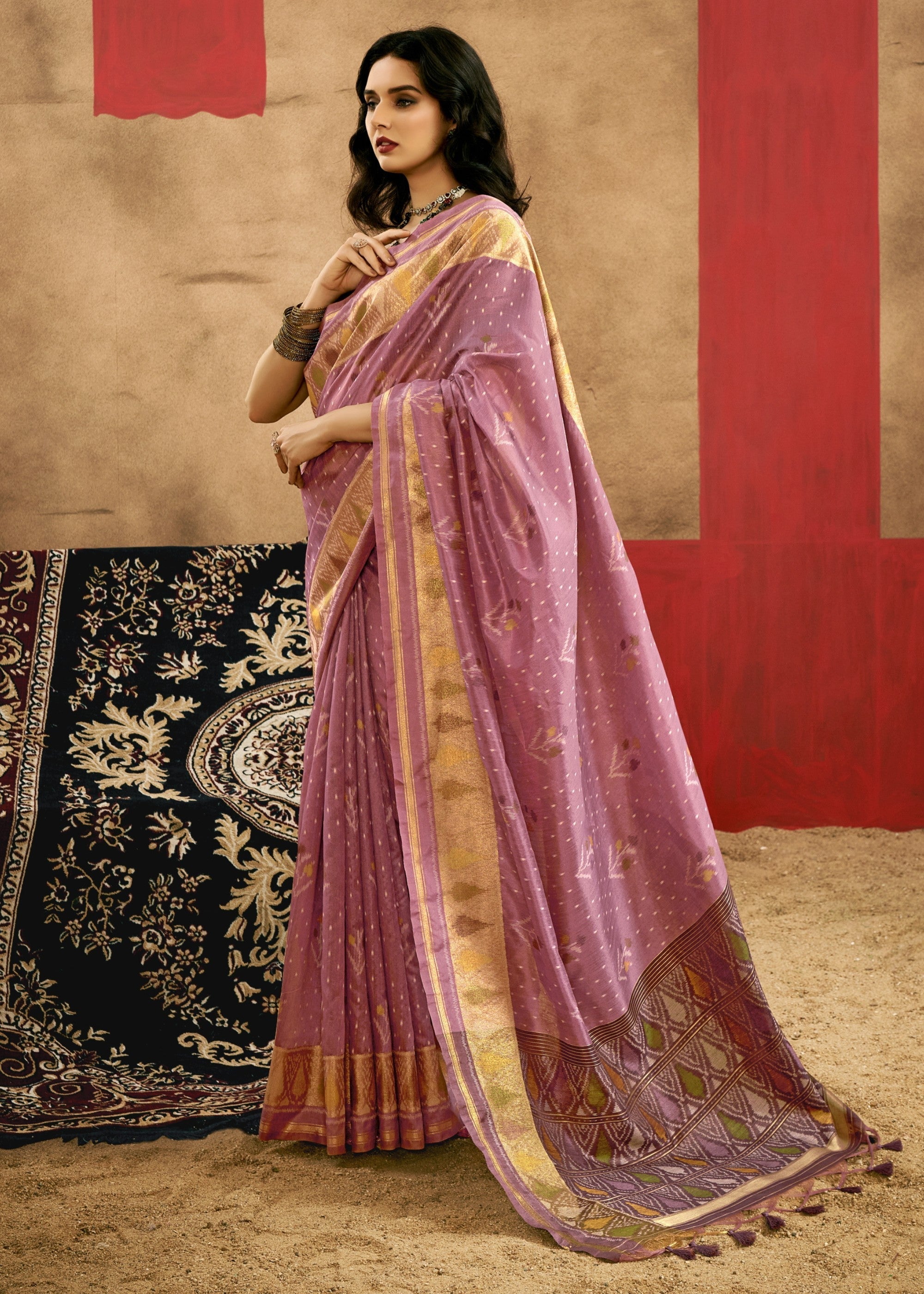 Purple Patola Handloom Weaving Silk Saree - qivii