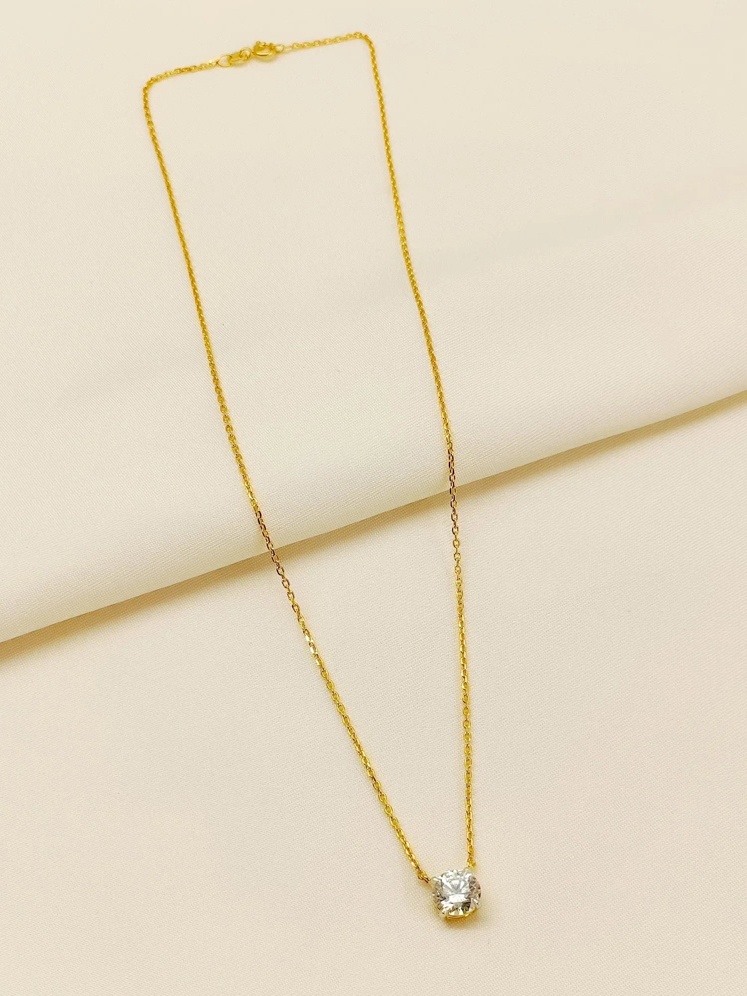 Mishti 92.5 Silver Swarovski Stone Pendal