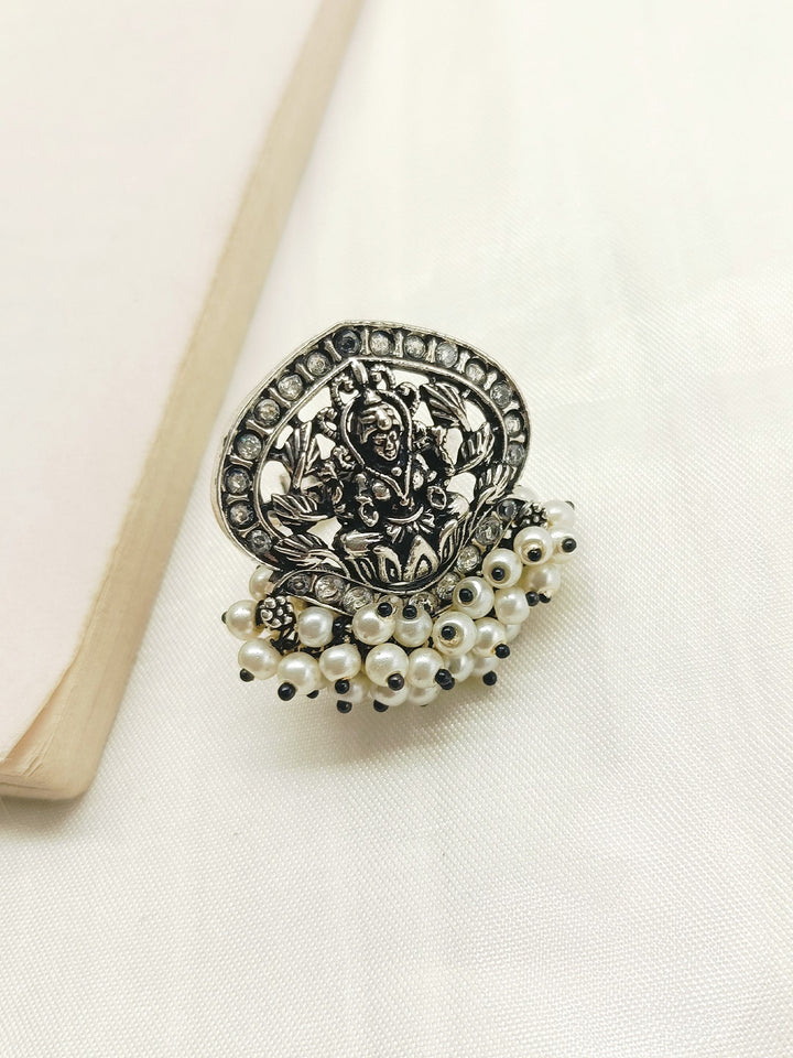 Esha Cream Temple Oxidized Finger Ring