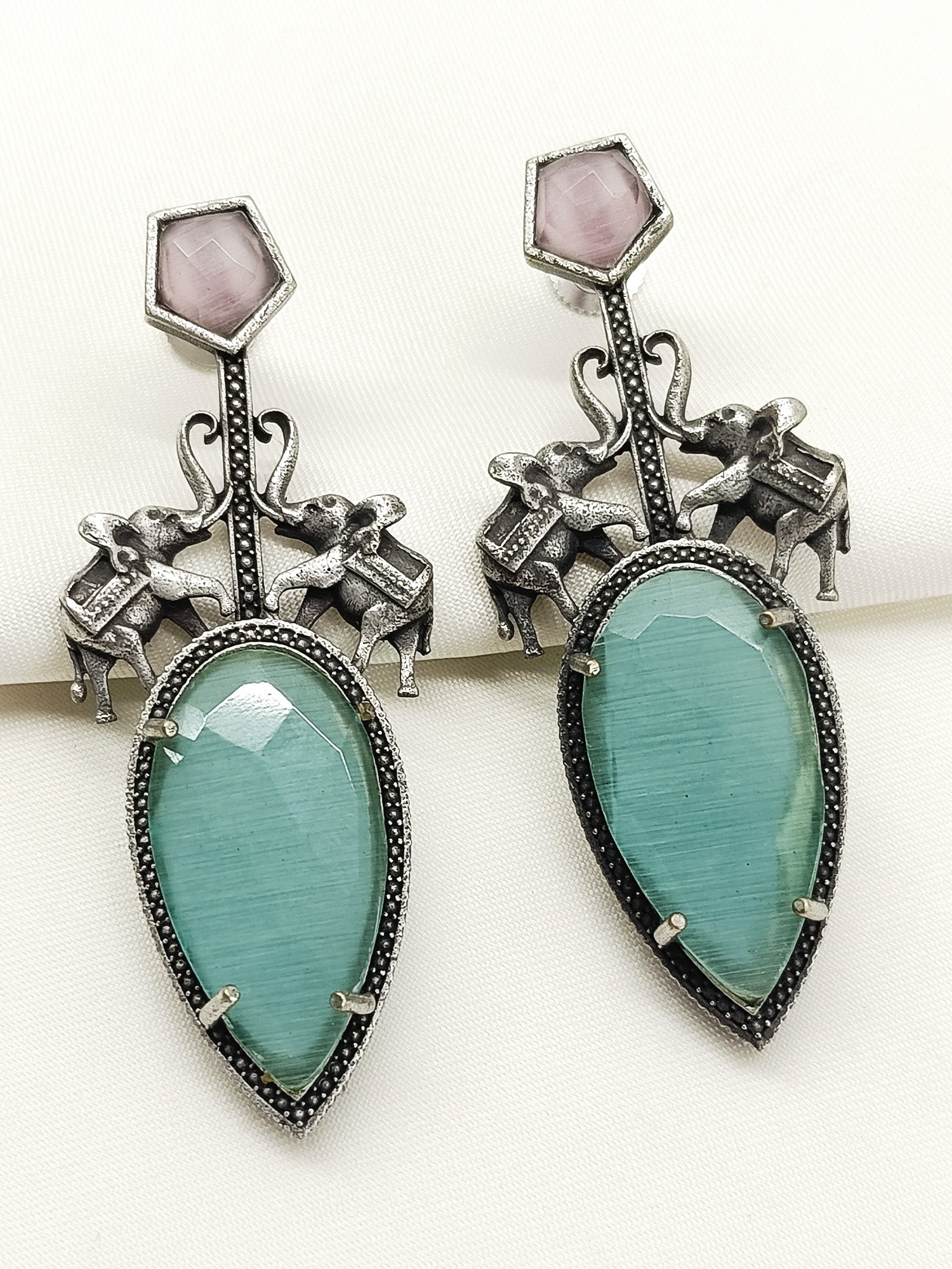 Kanta Mint Green Oxidized Earring