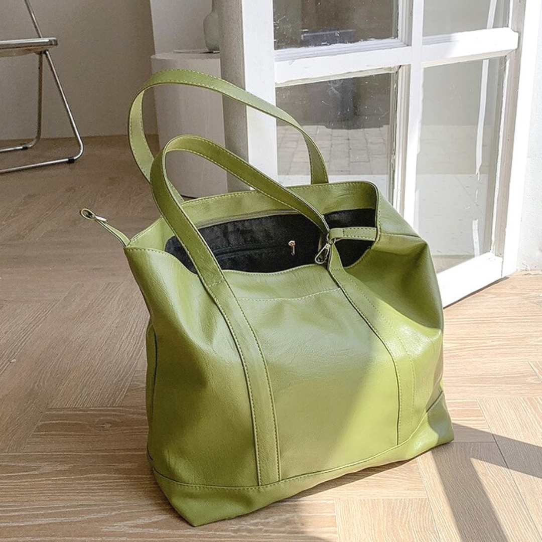 Jolya | Tote Bag  - By Qivii