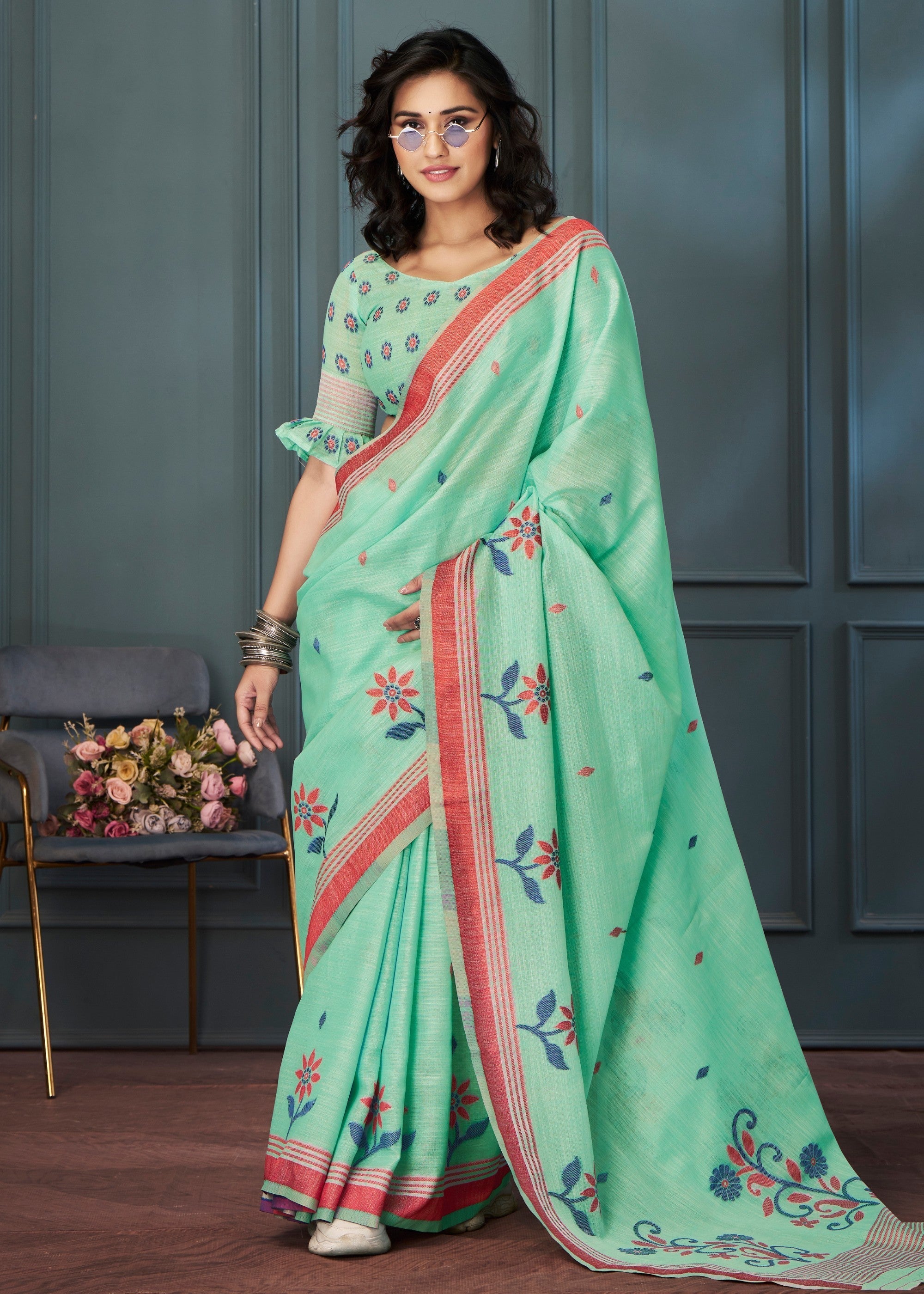 Mint Green Handloom Linen Silk Saree with Beautiful Weaving - qivii