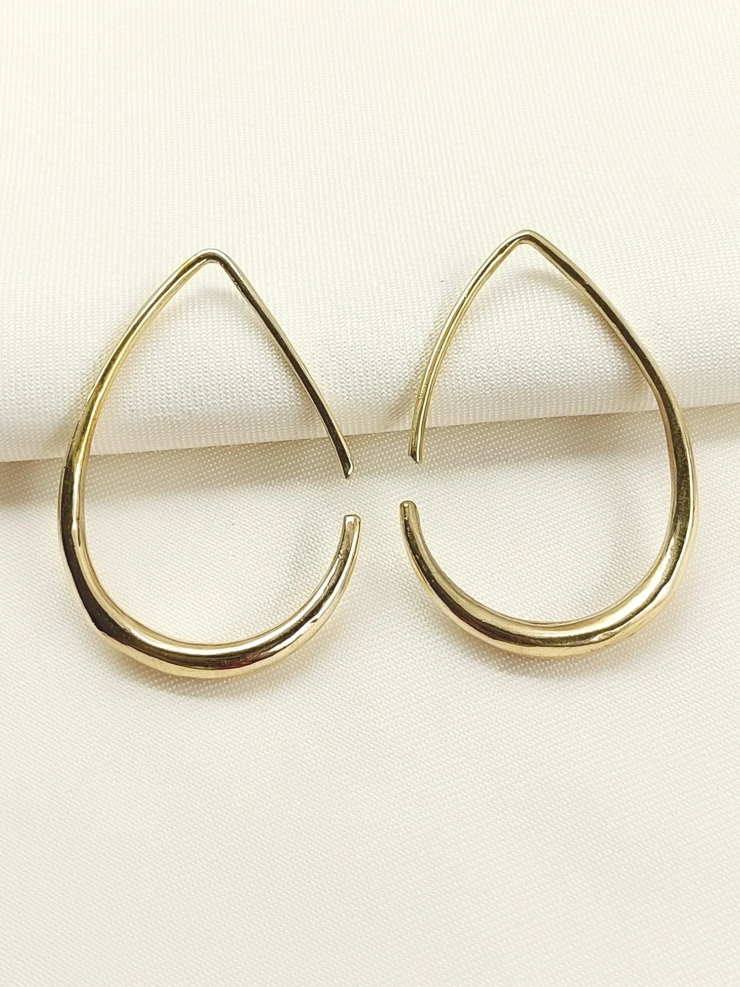 Kanak Golden Western Earrings