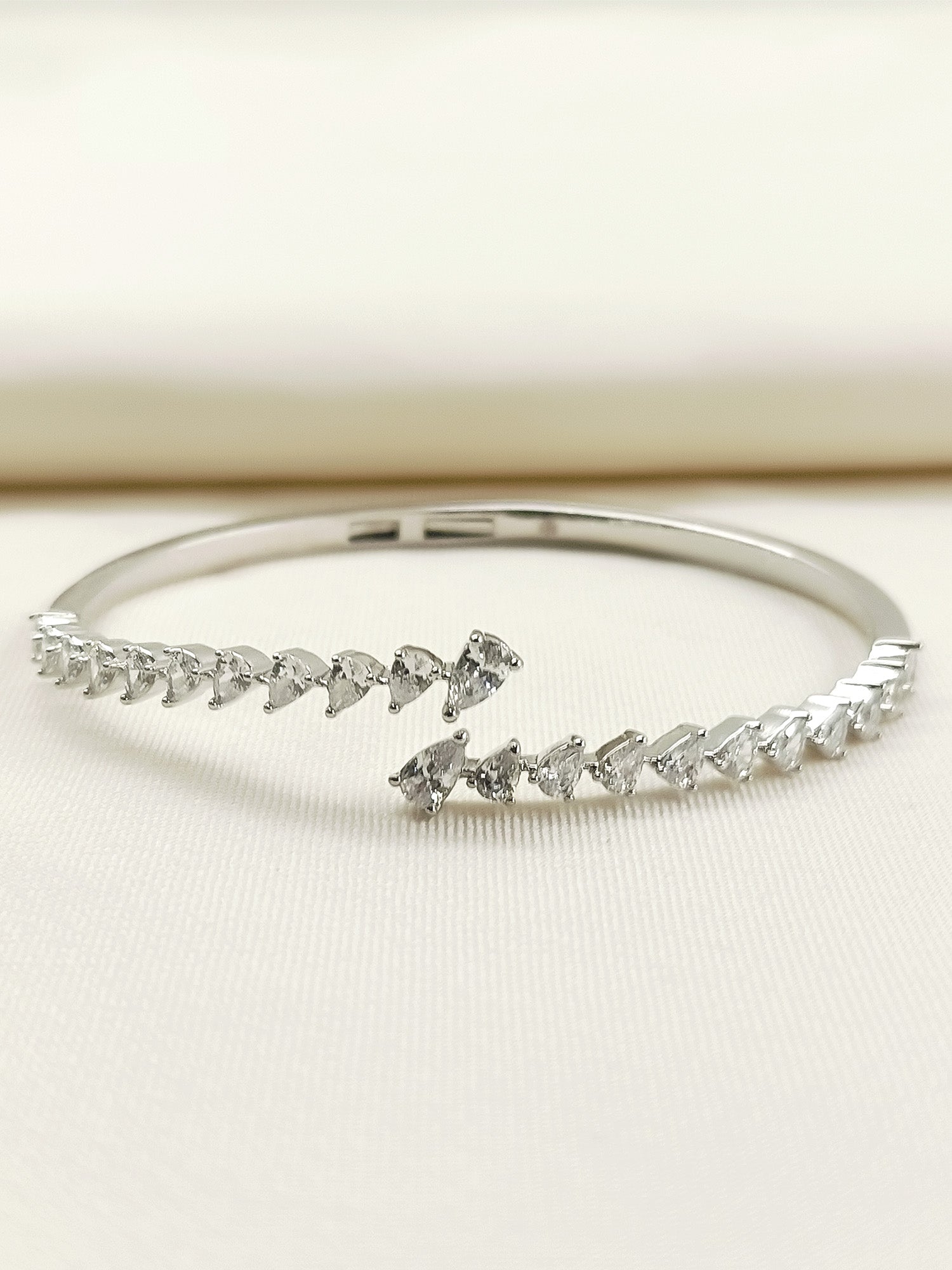 Mohini White American Diamond Bracelet