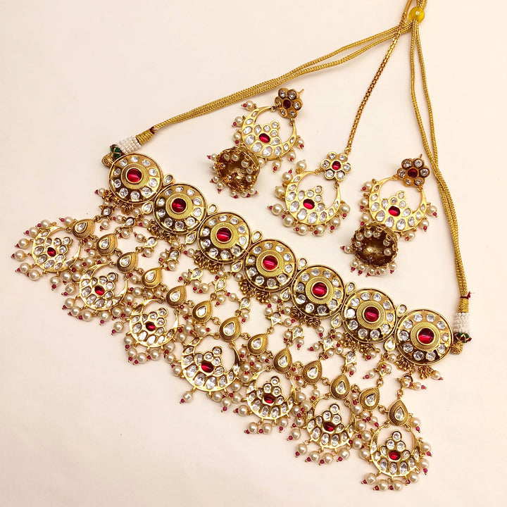 Zakirah Kundan Semi Bridal Necklace Set