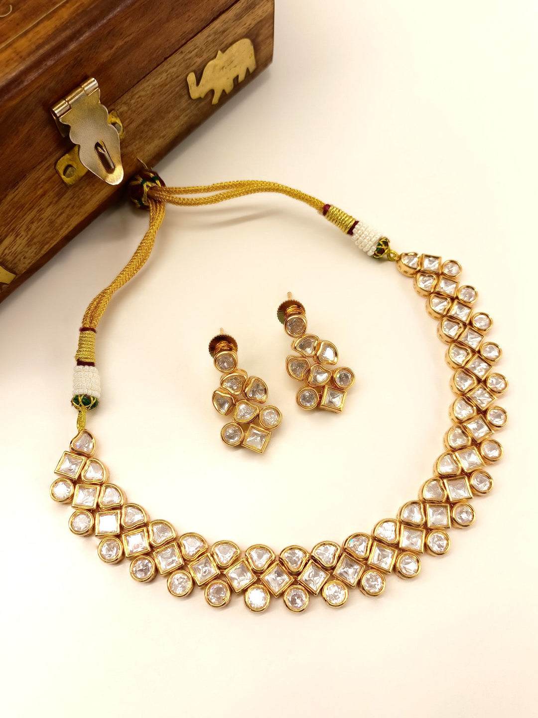 Eta White Kundan Necklace Set