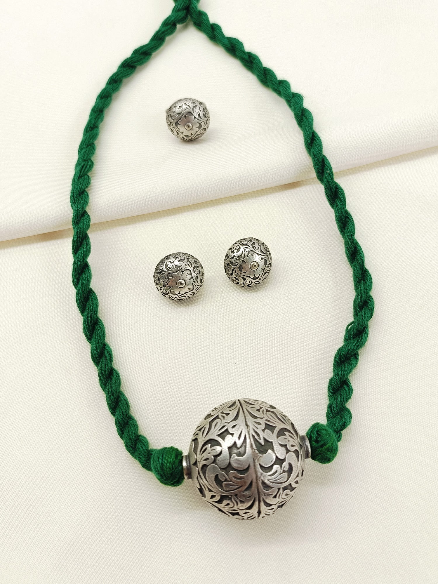 Ilina Green Oxidized Pendant Set With Ring
