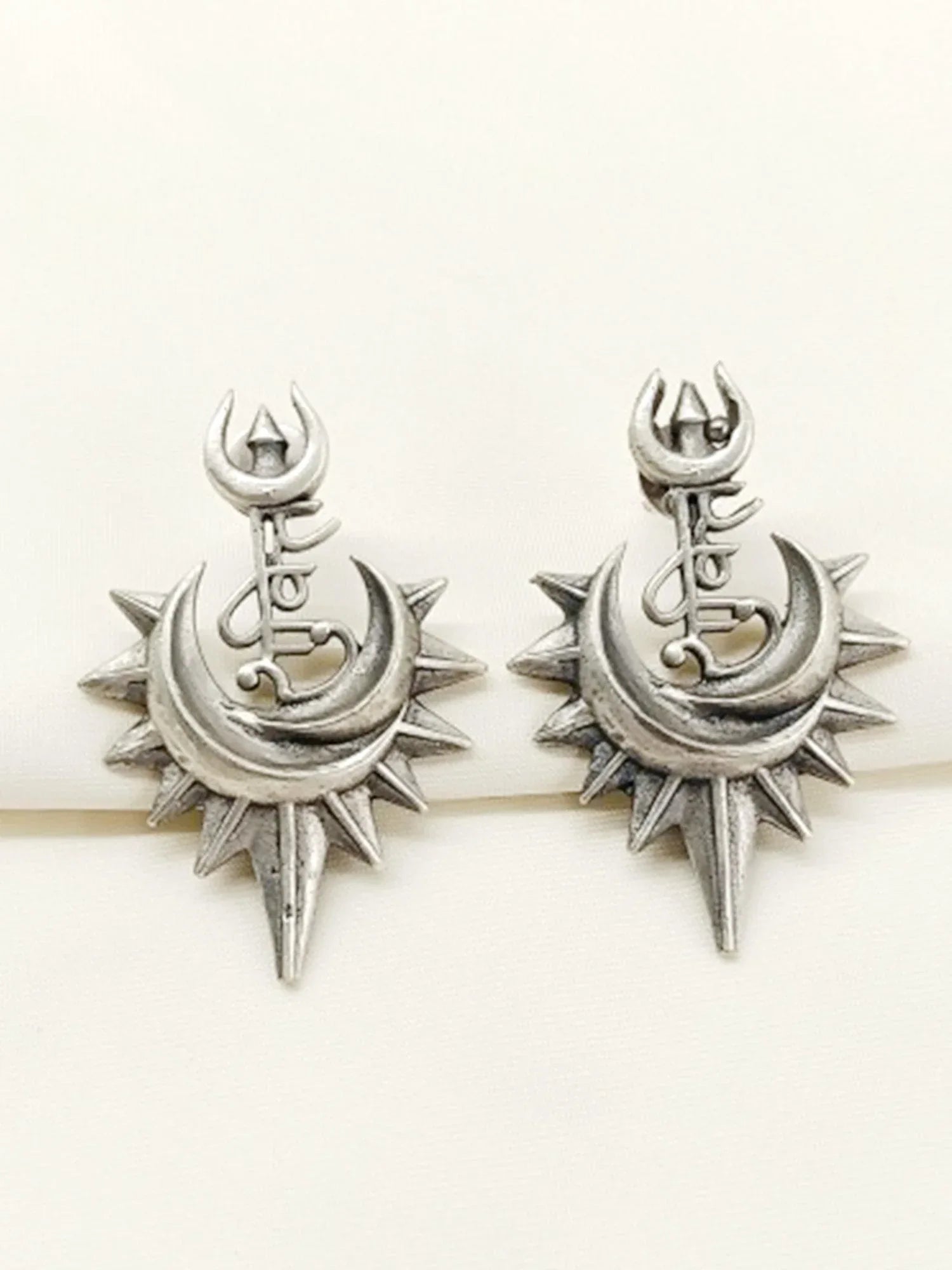 Sehej Plain Men's Earring