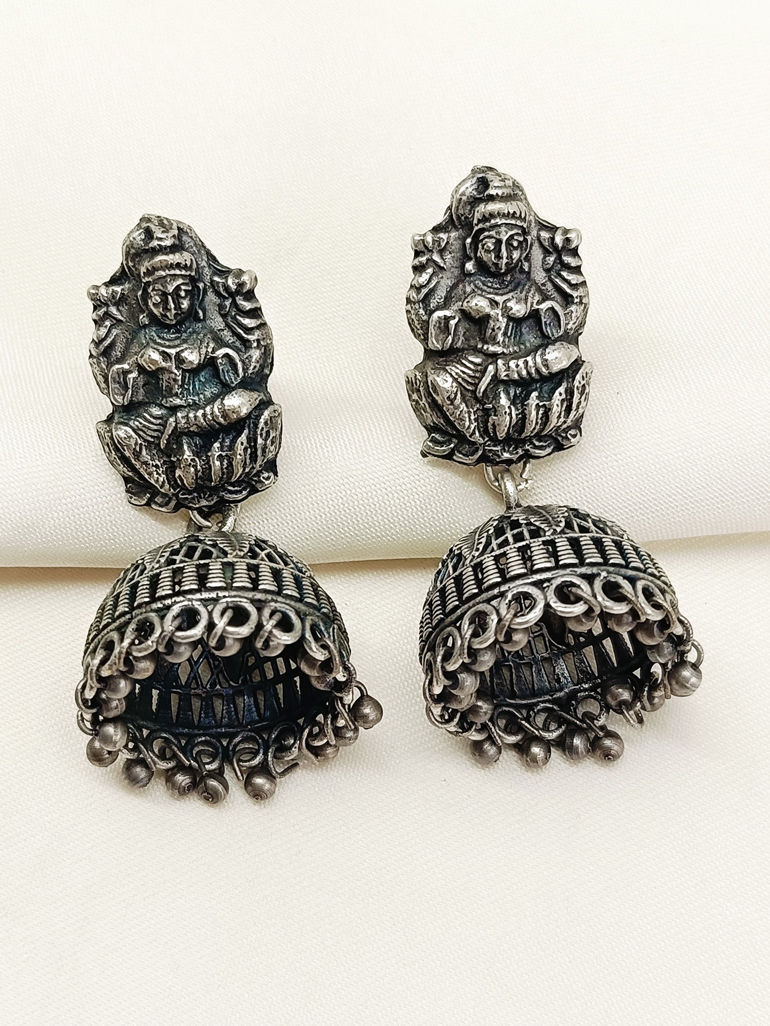 Adhyaya Plain Oxidized Jhumki