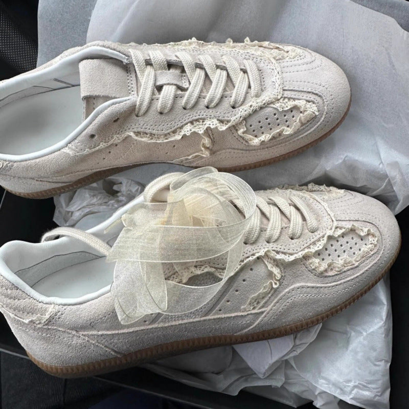 Women’s Verona Lace Leather German Trainer Sneakers – Retro Lightweight Casual Trainers (US 4–8.5)