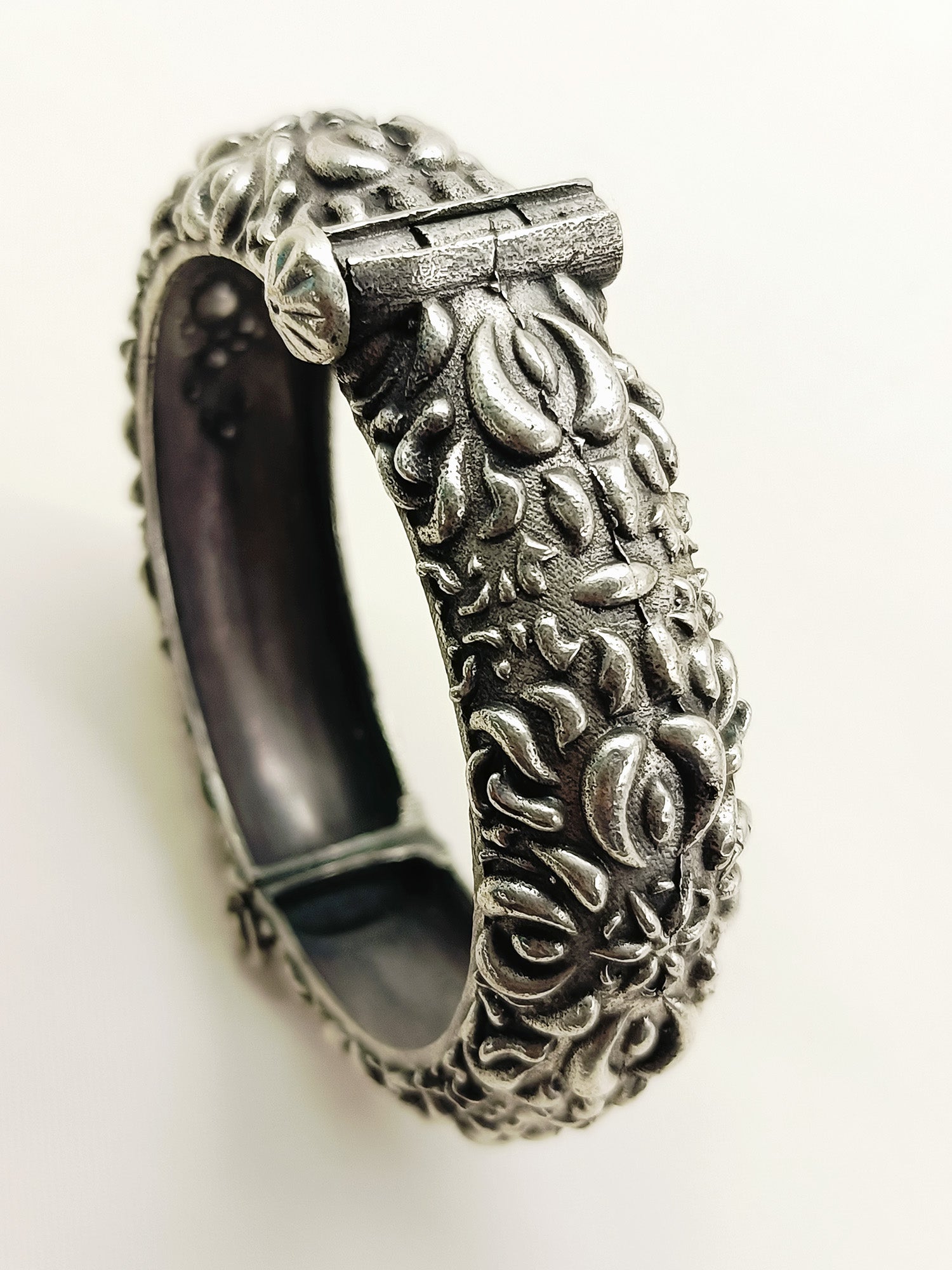 Atena Plain Oxidized Kada