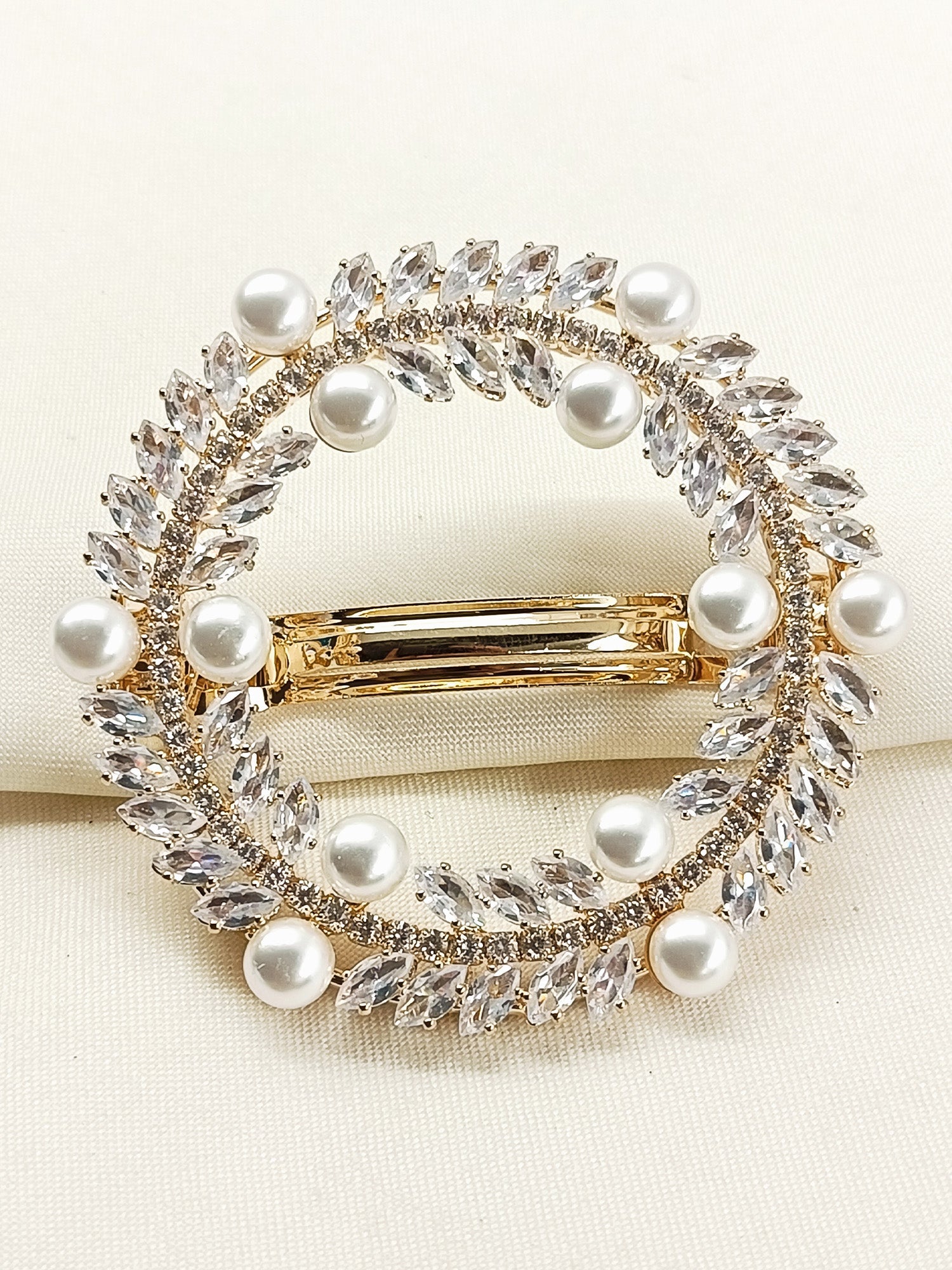 Ritanya Golden Hair Clip