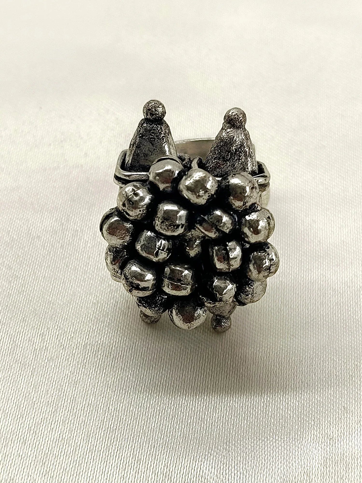 Aliya Plain Men's Finger Ring