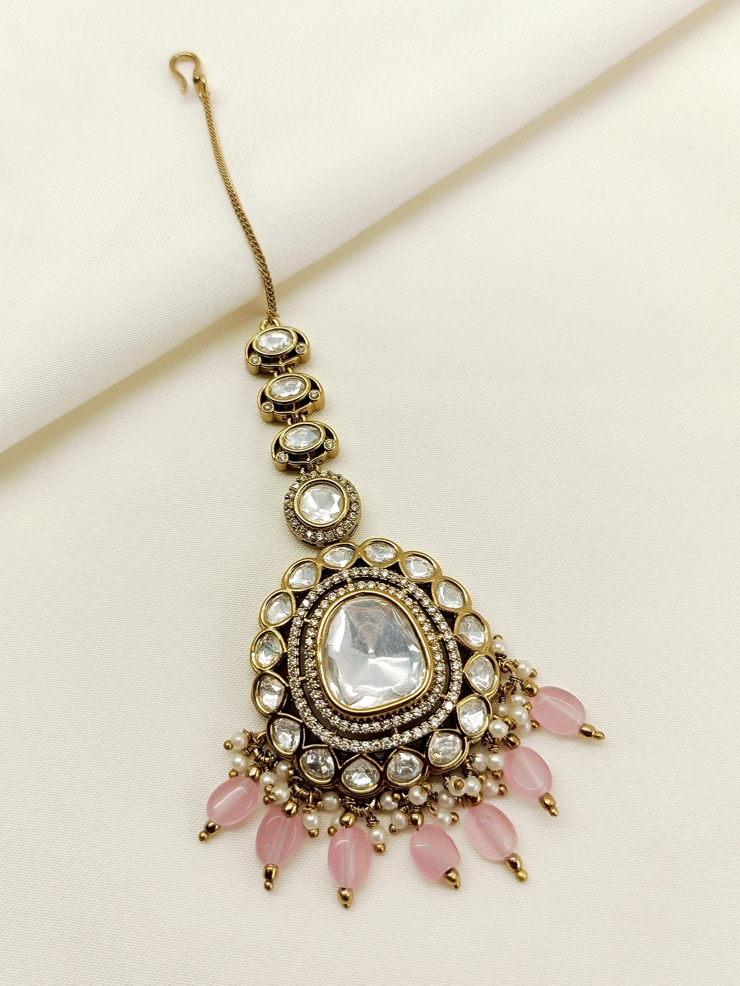 Shubhasini Baby Pink Victorian Teeka