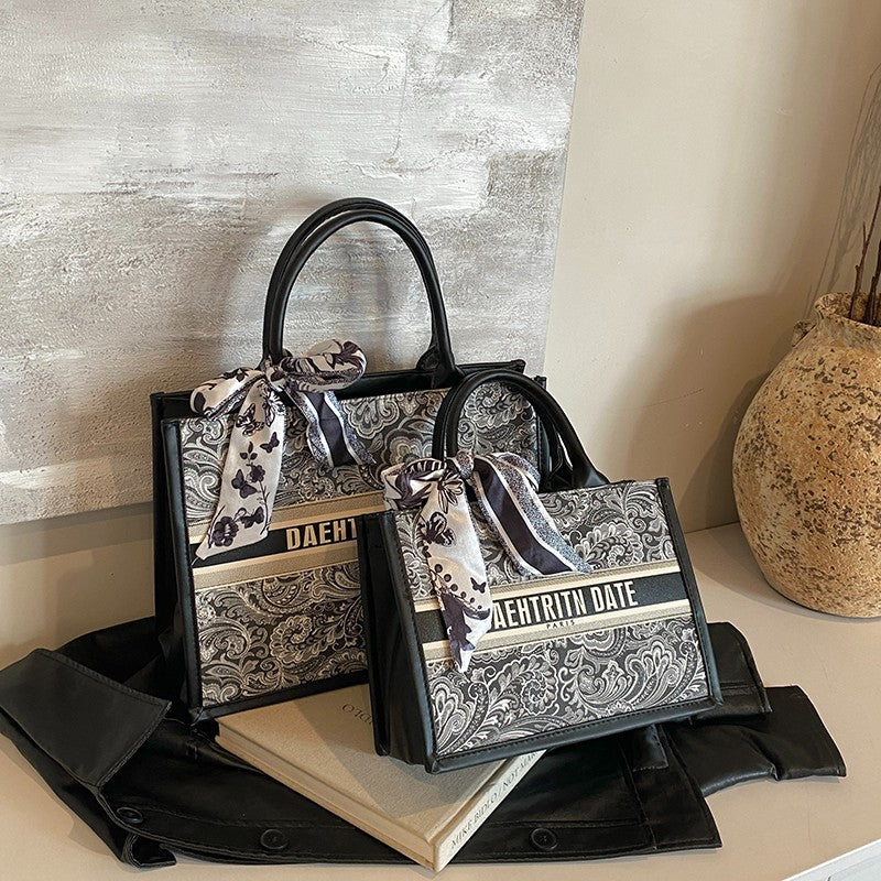 Women's Embroidered Commuter Tote Bag – Versatile Premium Shoulder Bag for Daily Errands, Shopping & Stylish Outings