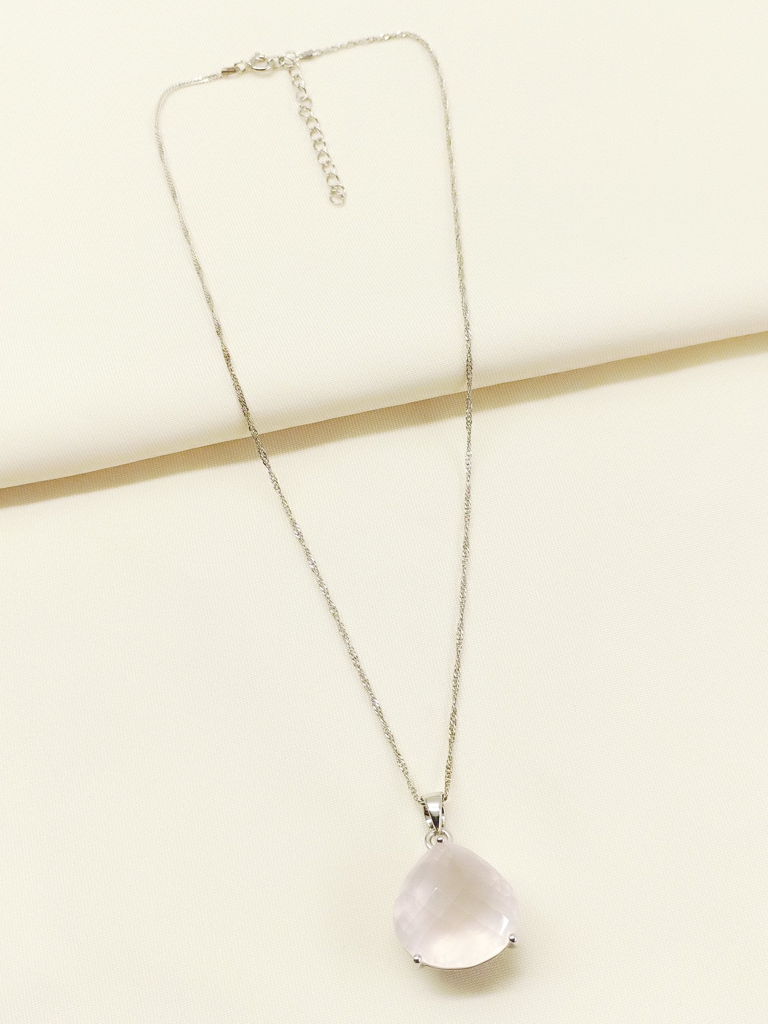 Xamiya Baby Pink 92.5 Silver Rose Quartz Crystal Pendal