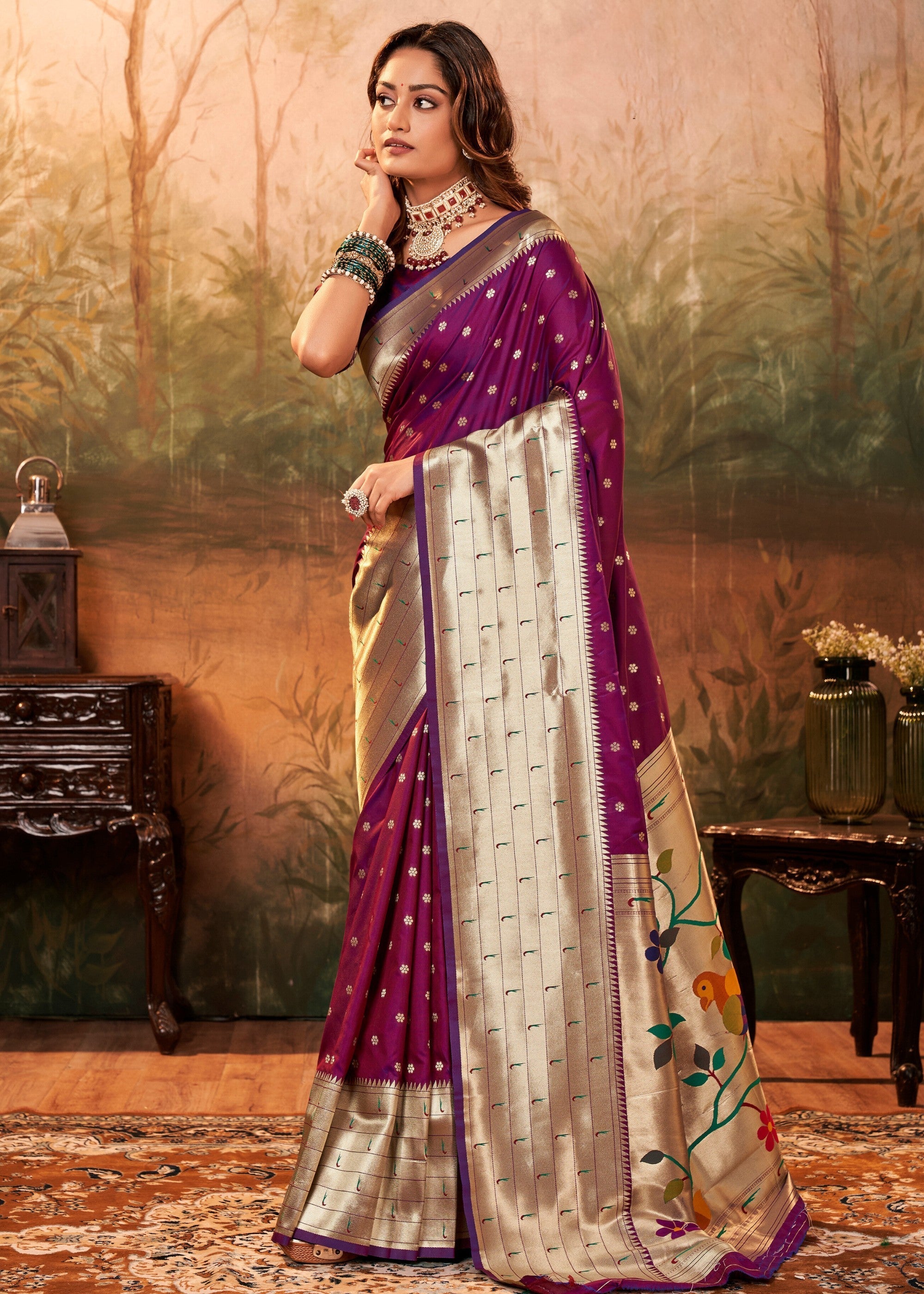 Grape Purple Paithani Silk Saree With Zari Weaving - qivii
